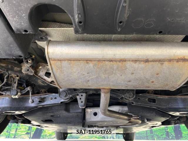 Toyota PRIUS 2017-12 243938-19