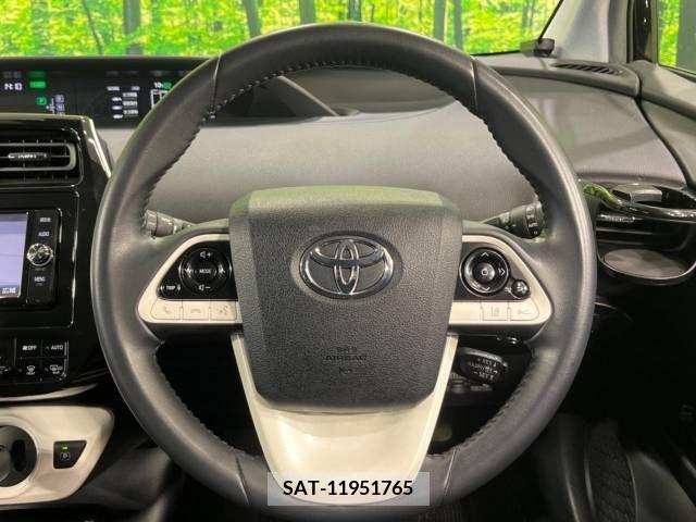 Toyota PRIUS 2017-12 243938-11