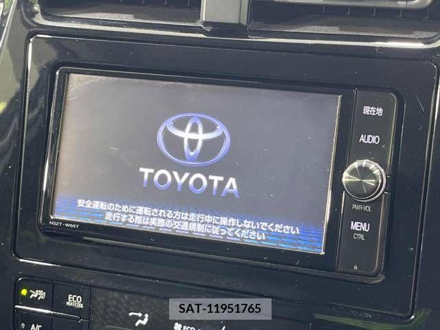 Toyota PRIUS 2017-12 243938-2