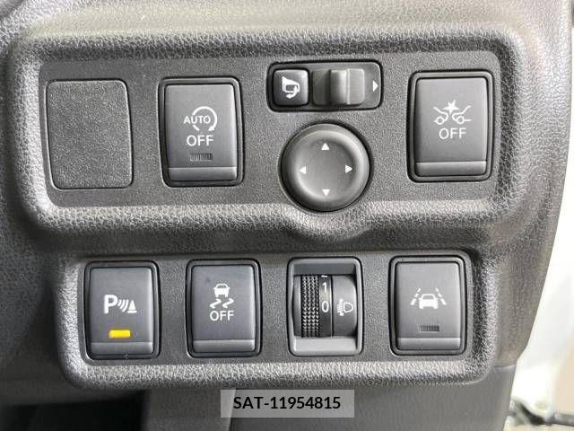 Nissan NOTE 2019-04 343584-5