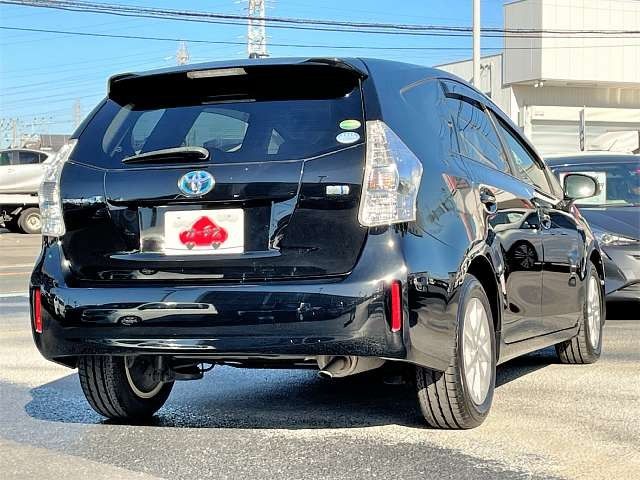 Toyota PRIUS ALPHA 2012-09 186585-2