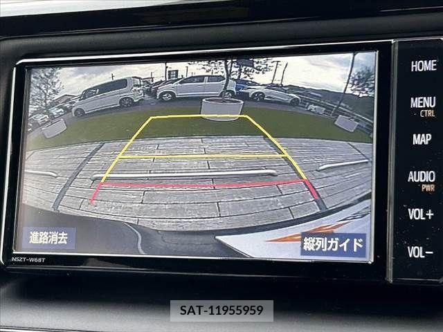 Toyota VOXY 2019-06 370277-3