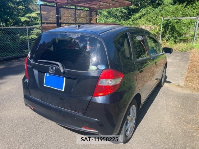 Honda FIT 2010-12 390845-4
