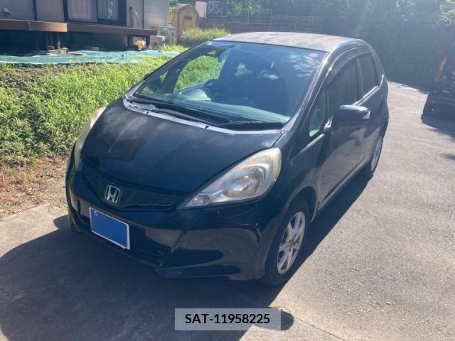 Honda FIT 2010-12 390845-2