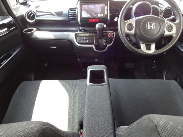 Honda N BOX 2014-11 9492-5