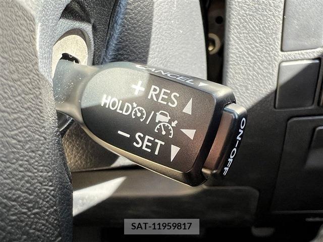 Toyota ALPHARD 2018-10 371999-13