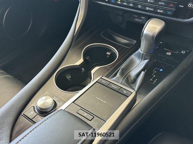 Lexus RX 2019-09 202858-12