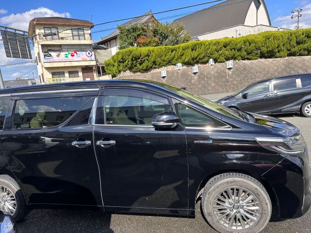 Toyota ALPHARD HYBRID 2018-02 14798-2