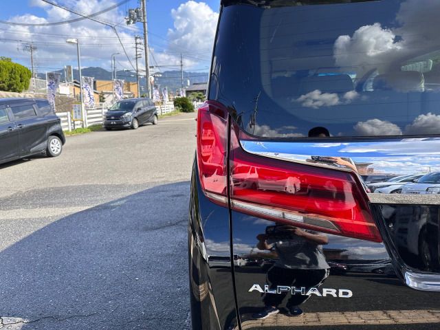 Toyota ALPHARD HYBRID 2018-02 14798-13