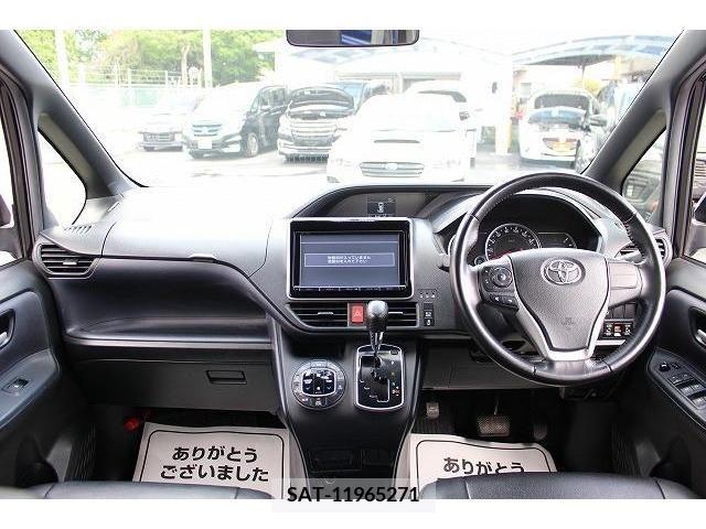 Toyota NOAH 2014-01 279535-16