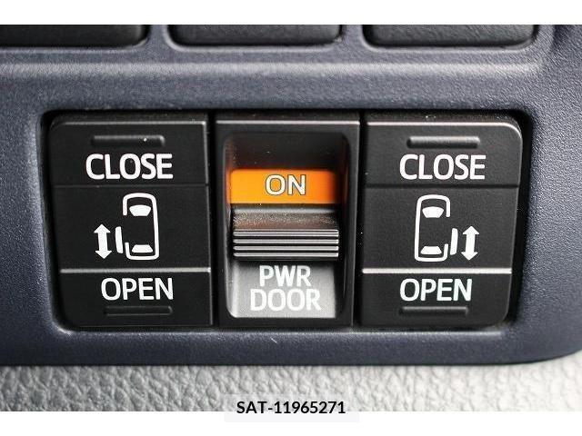 Toyota NOAH 2014-01 279535-4