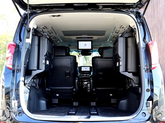 Toyota ALPHARD 2018-12 183211-29