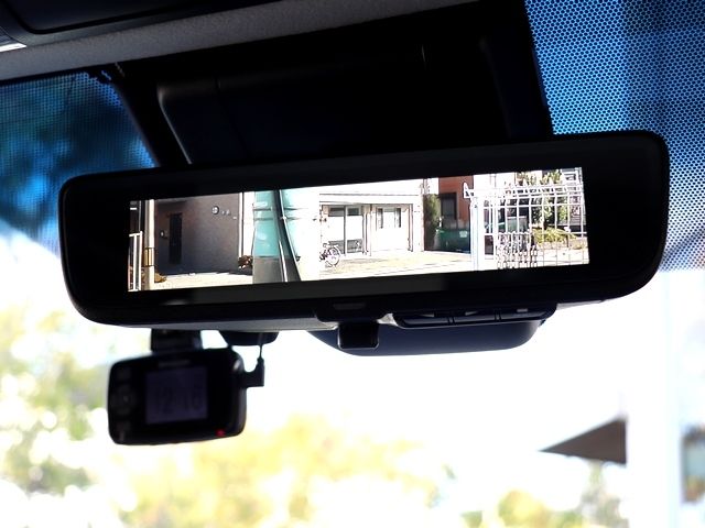 Toyota ALPHARD 2018-12 183211-18