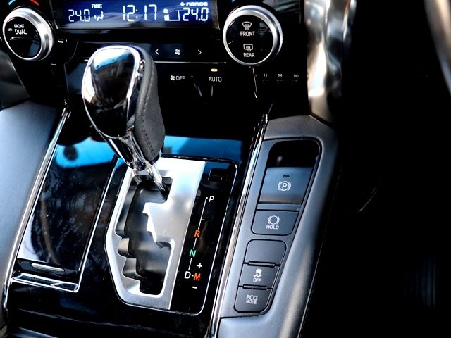 Toyota ALPHARD 2018-12 183211-21