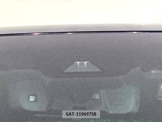Toyota VELLFIRE 2018-04 288167-3