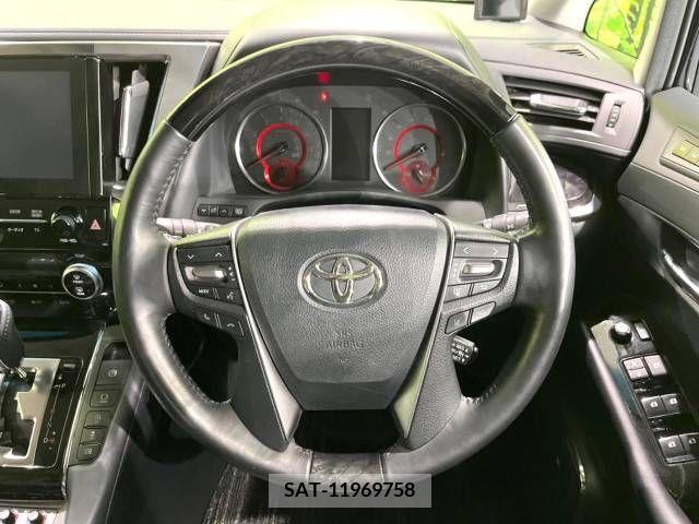Toyota VELLFIRE 2018-04 288167-11