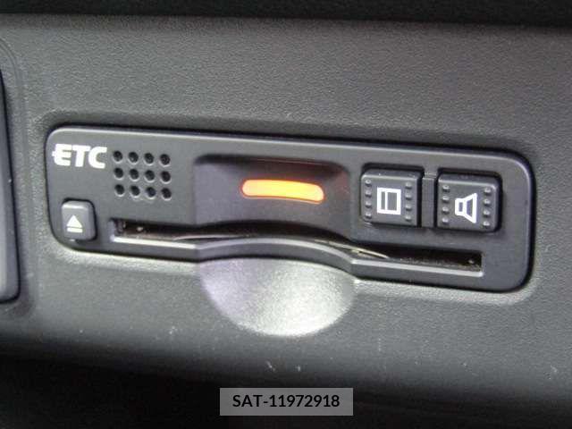 Honda N BOX CUSTOM 2017-08 224408-17