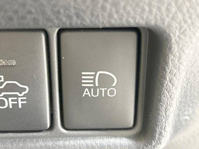 Toyota C-HR 2018-12 193492-7