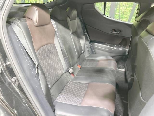 Toyota C-HR 2018-12 193492-9