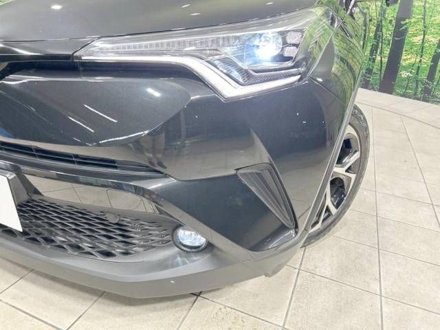 Toyota C-HR 2018-12 193492-12