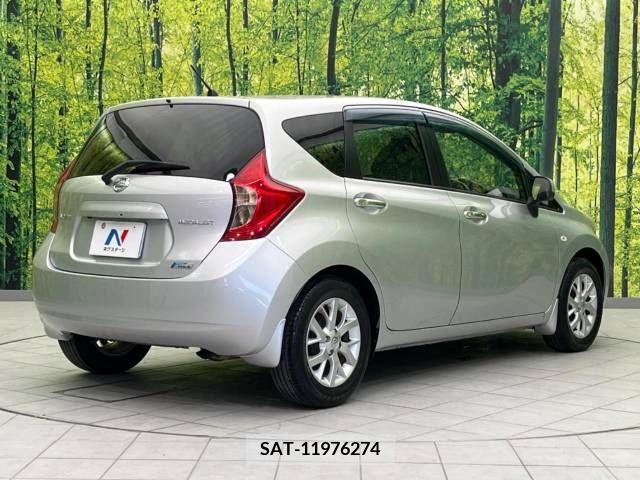 Nissan NOTE 2013-12 302335-17