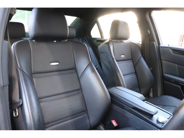 Amg E-CLASS 2010-07 880-8