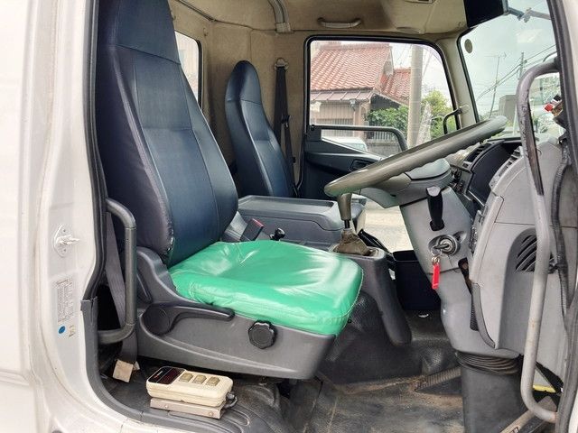 MITSUBISHI FUSO Fighter 2006-03 4085-15