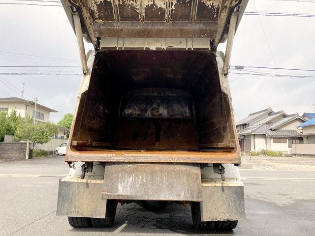 MITSUBISHI FUSO Fighter 2006-03 4085-5