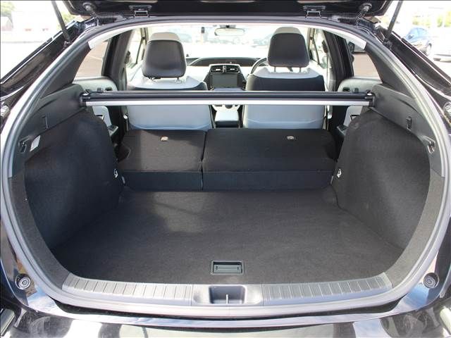 Toyota PRIUS 2018-08 19469-13