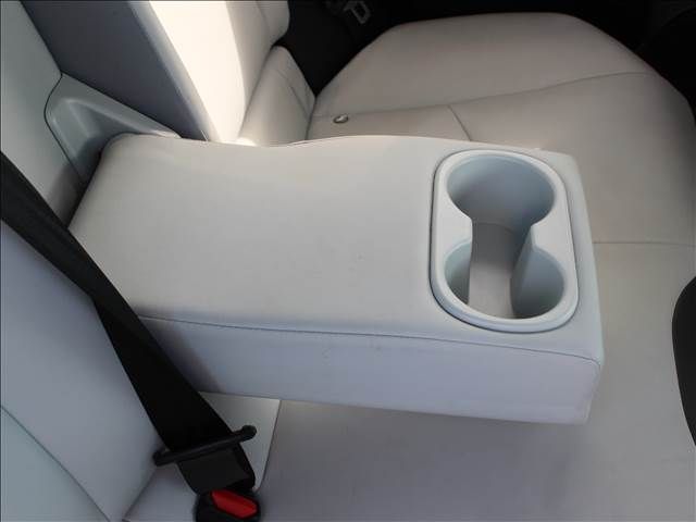 Toyota PRIUS 2018-08 19469-18