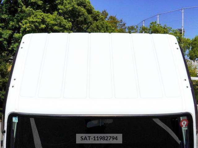 Mitsubishi CANTER 2018-06 357523-14
