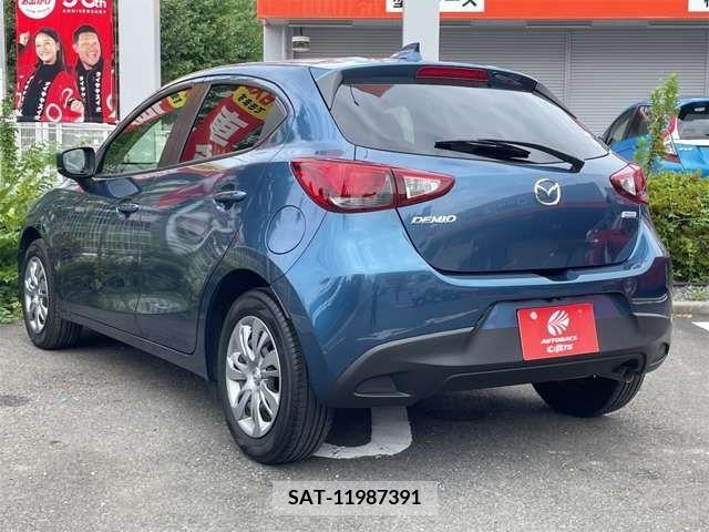 Mazda DEMIO 2017-09 359394-15