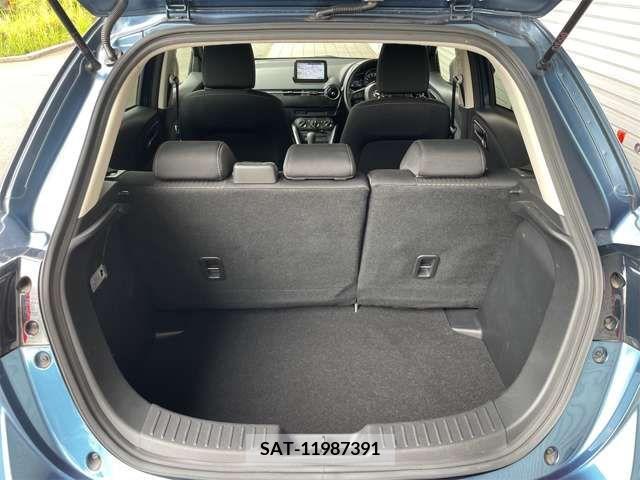 Mazda DEMIO 2017-09 359394-14