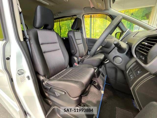 Nissan SERENA 2019-11 348826-8