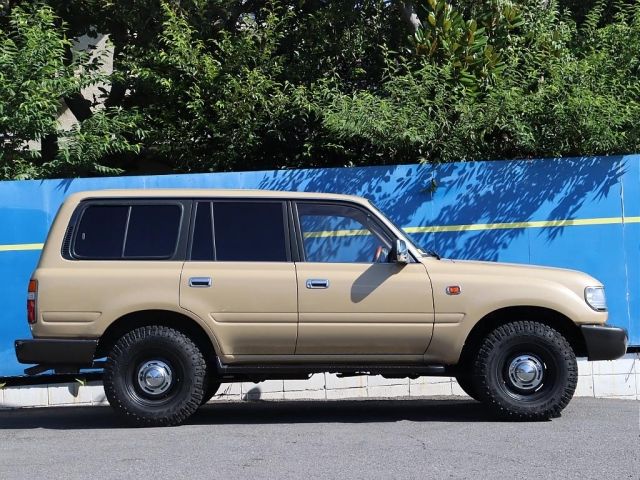 Toyota LAND CRUISER 1992-01 9027-3