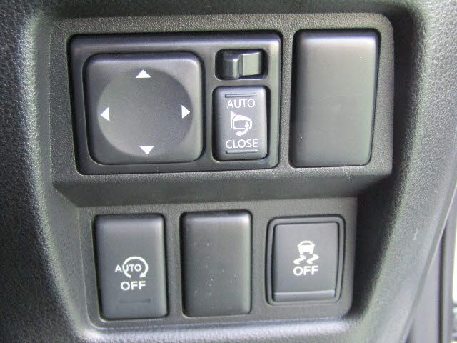 Nissan JUKE 2014-06 193578-10
