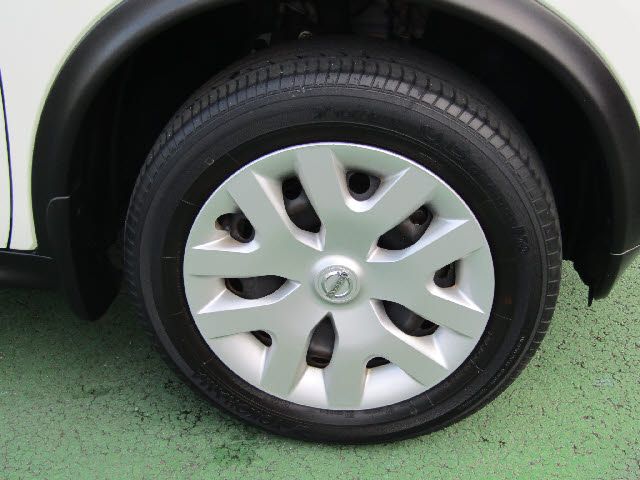 Nissan JUKE 2014-06 193578-26