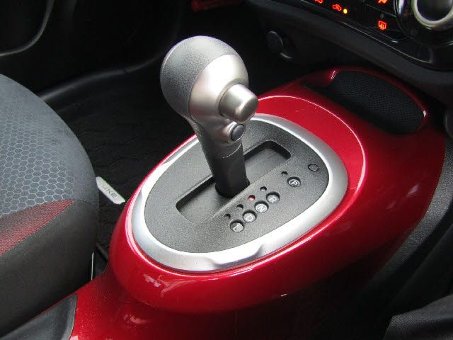 Nissan JUKE 2014-06 193578-19