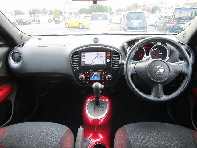 Nissan JUKE 2014-06 193578-1