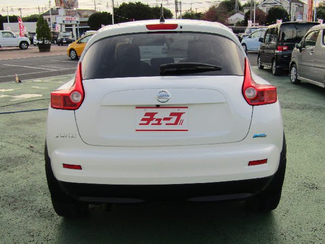 Nissan JUKE 2014-06 193578-22