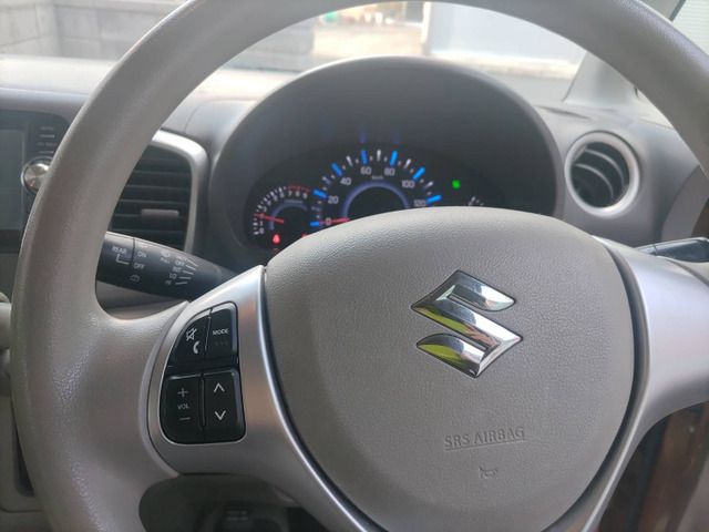 Suzuki SPACIA 2013-09 1976-12