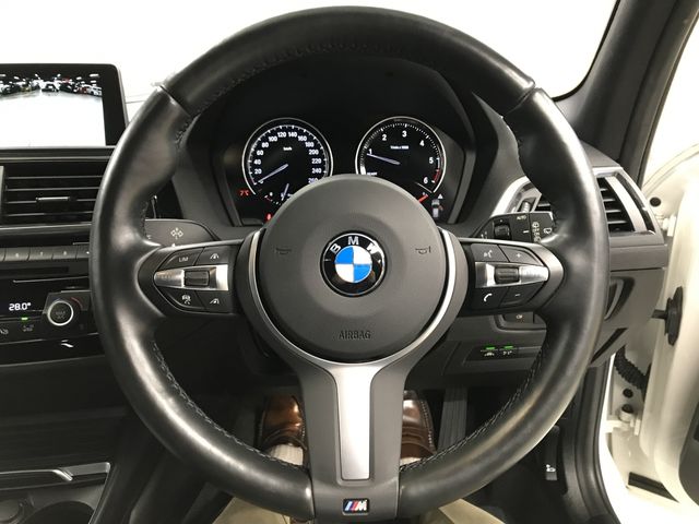 Bmw 1 SERIES 2019-01 28432-27