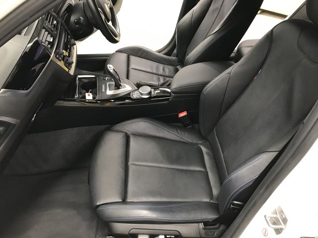 Bmw 1 SERIES 2019-01 28432-9
