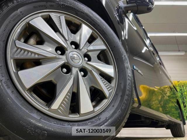 Nissan SERENA 2019-05 324992-14