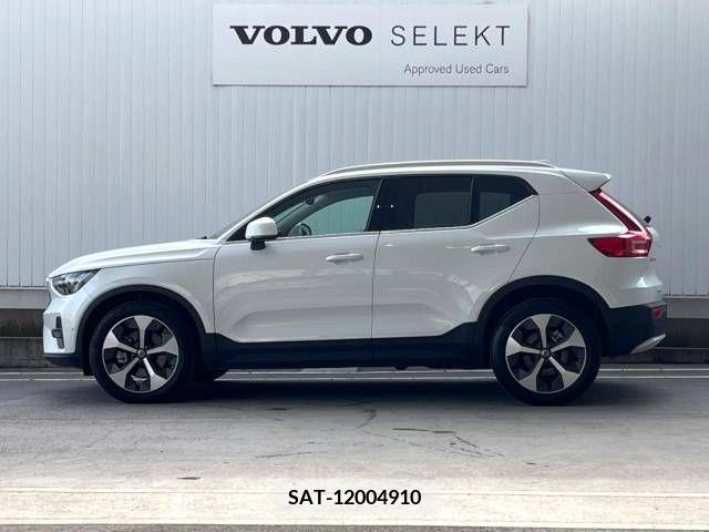 Volvo XC40 2022-08 333112-17