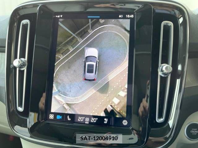 Volvo XC40 2022-08 333112-8