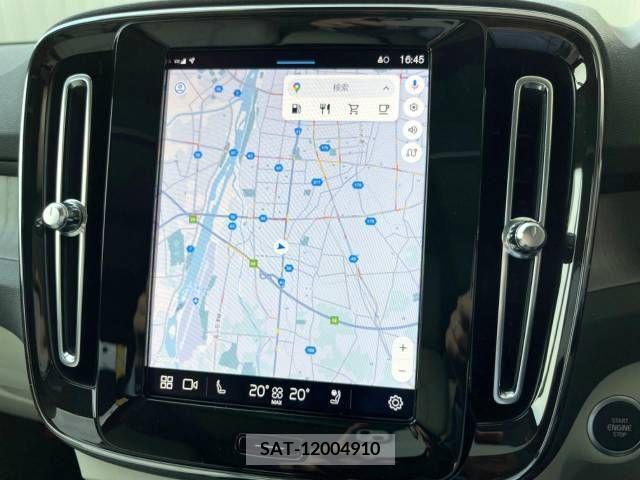 Volvo XC40 2022-08 333112-7
