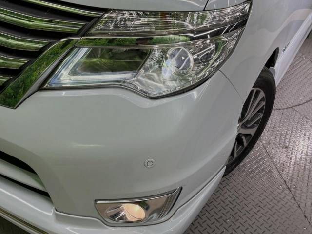 Nissan SERENA 2014-02 12979-13
