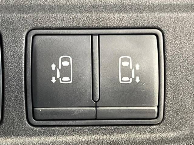 Nissan SERENA 2018-10 190749-6