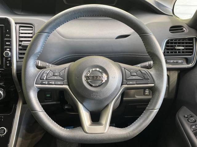 Nissan SERENA 2018-10 190749-12